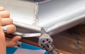 disadvantages of Eaves Green lead roofing